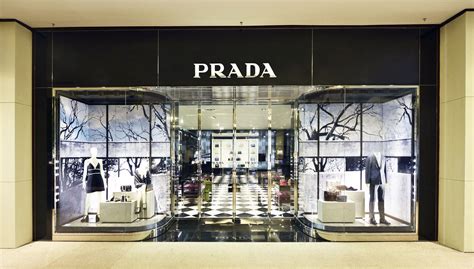 prada brazil online shopping.